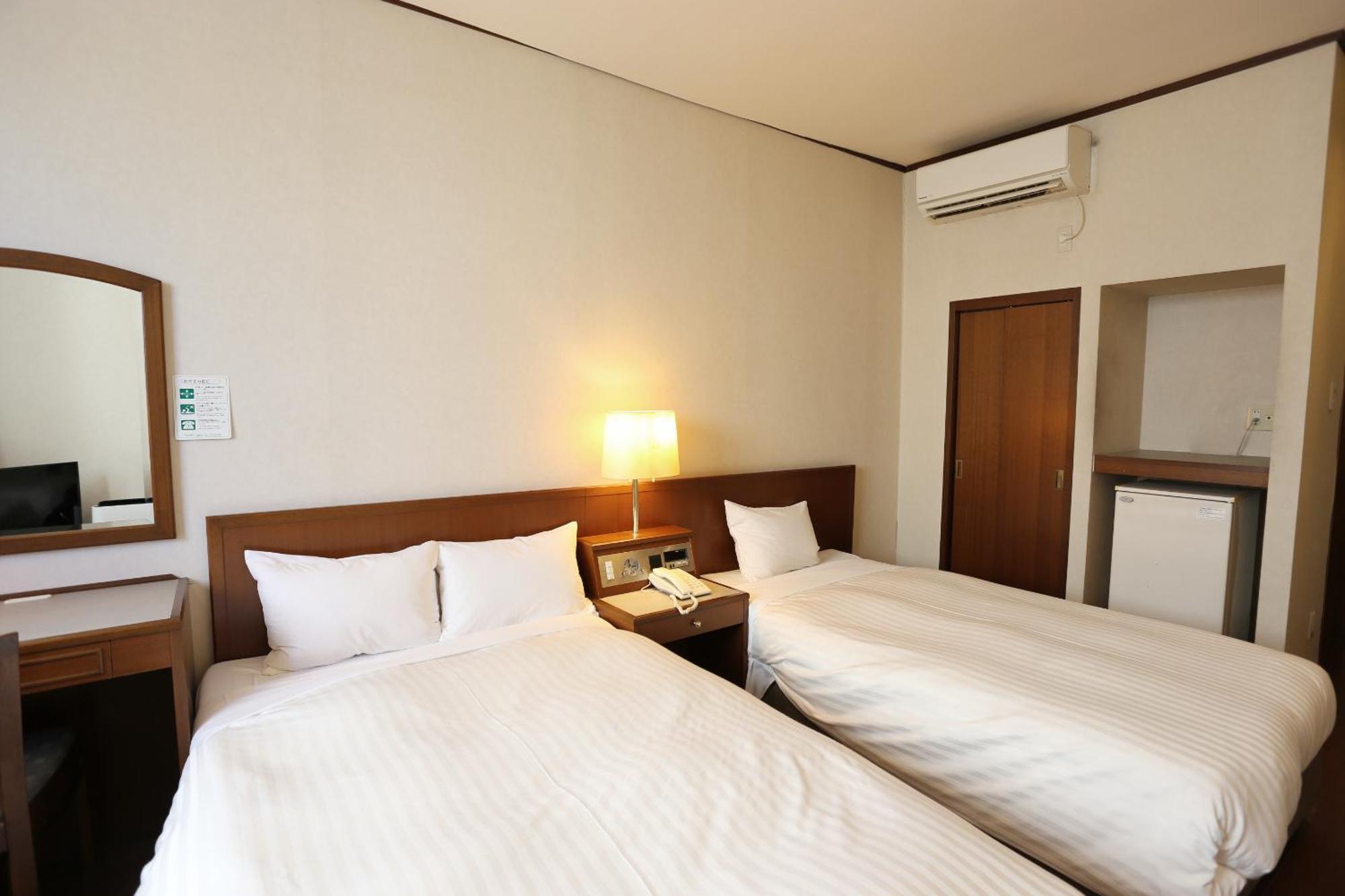 Hotel Castle Inn Suzuka Ngoại thất bức ảnh